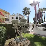 R-1935 Pool And Garden * Торевьиа